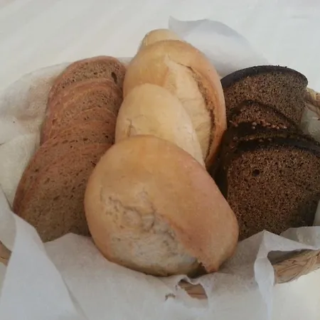 Akropolis, Eco Breakfasts From Farm بيت ضيافة 3*