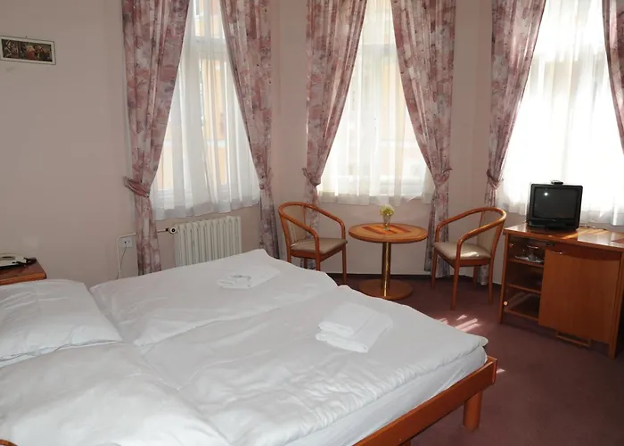 Akropolis, Eco Breakfasts From Farm 3* Mariënbad